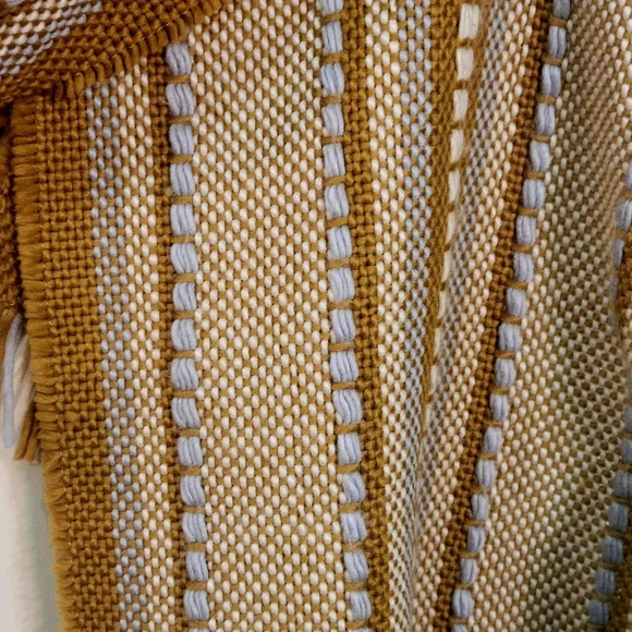 Madewell Chunky Weave Fringe Scarf Egyptian Gold - Picture 3 of 4